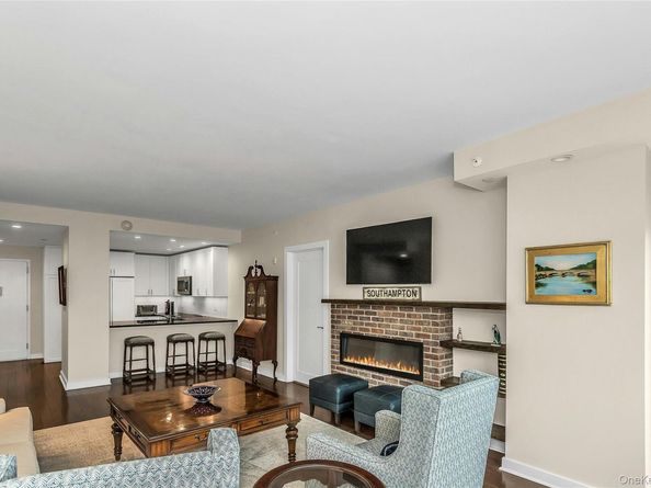 433 Main Street 203, Port Washington NY 11050
