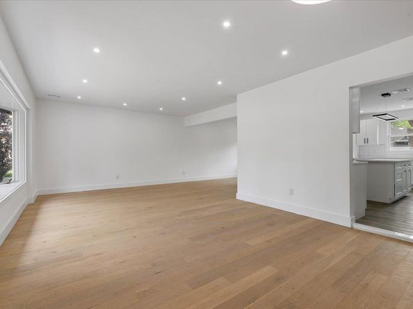 559 Linda Lane, Woodmere NY 11598
