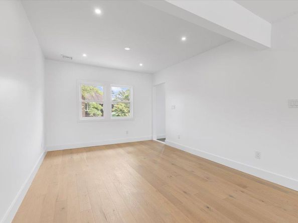559 Linda Lane, Woodmere NY 11598
