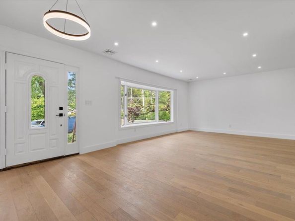 559 Linda Lane, Woodmere NY 11598
