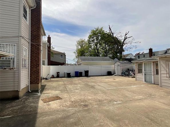 143-36 257th Street, Rosedale NY 11422