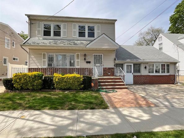 143-36 257th Street, Rosedale NY 11422