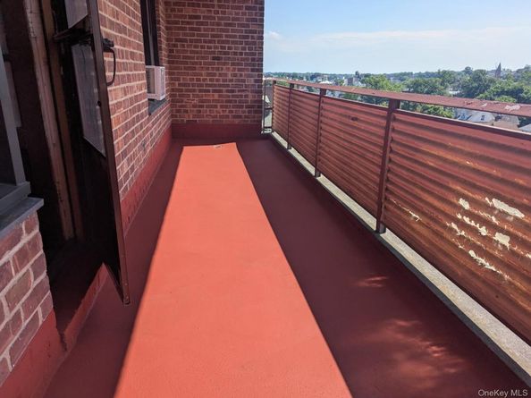 325 King Street 6j, Port Chester NY 10573