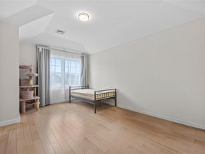 3875 South Street, Seaford NY 11783