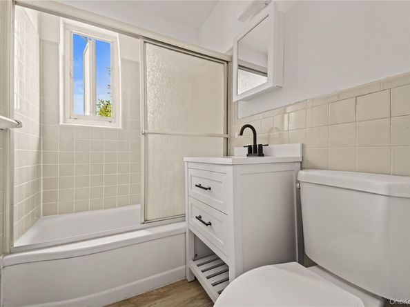 224-17 Manor Road LOWER, Queens Village NY 11427