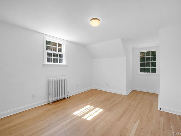 355 Sprain Road, Yonkers NY 10710
