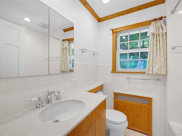 355 Sprain Road, Yonkers NY 10710