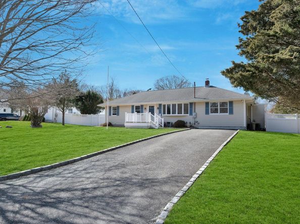 4645 Rocky Point Road, East Marion NY 11939
