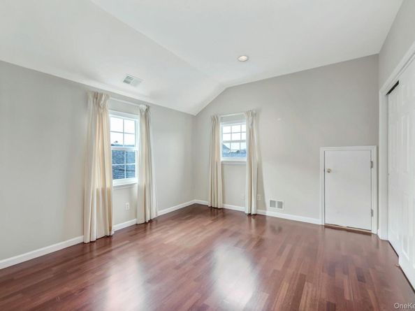 521 Highland Court 521, Moriches NY 11955