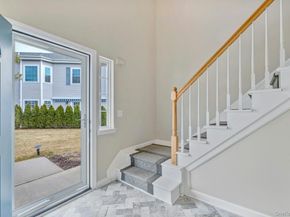 521 Highland Court 521, Moriches NY 11955