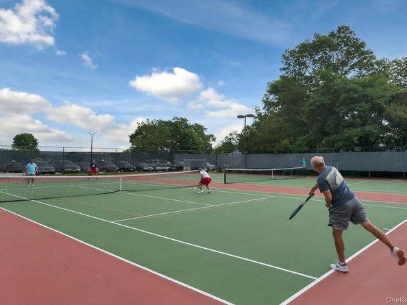 521 Highland Court 521, Moriches NY 11955