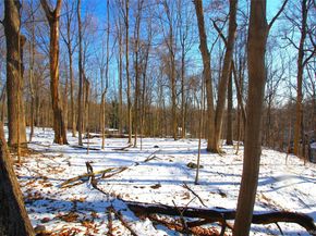 35 Mountain Trail, Croton-on-Hudson NY 10520