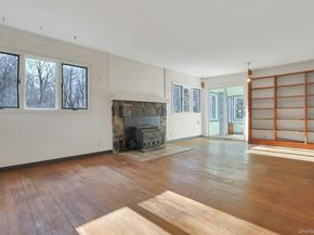 35 Mountain Trail, Croton-on-Hudson NY 10520