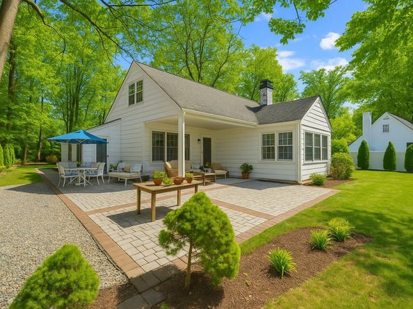 60 Wilmot Road, New Rochelle NY 10804