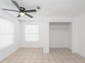 3912  Valentine Street , Fort Worth Texas 76107