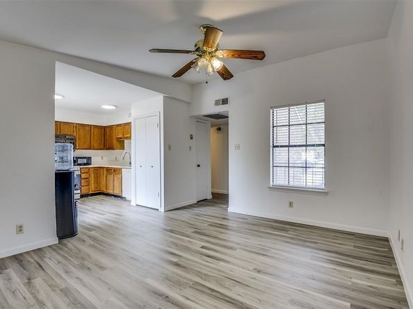 4748  Old Bent Tree Lane  806, Dallas Texas 75287