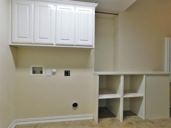 8931  Newton Street , Lantana Texas 76226