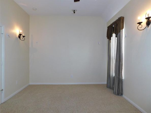 8931  Newton Street , Lantana Texas 76226