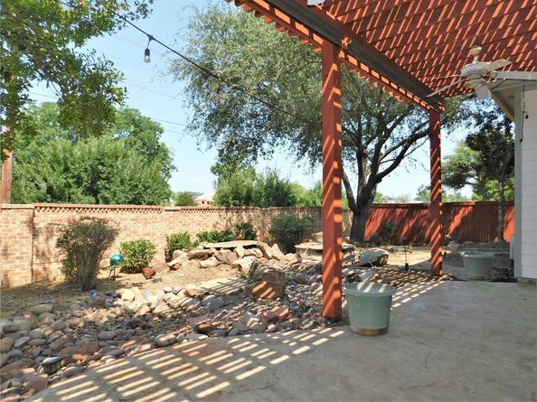 8931  Newton Street , Lantana Texas 76226