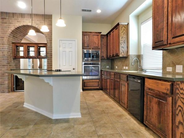 8931  Newton Street , Lantana Texas 76226