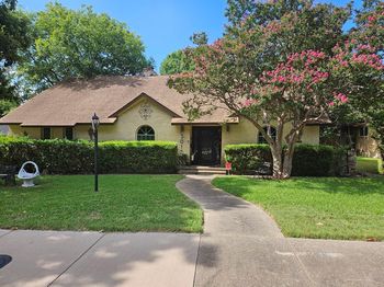 5012  Everglade Road 