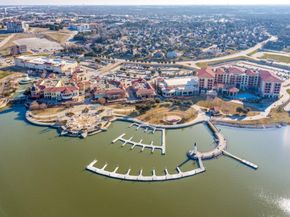 2906  Starboard Drive , Rockwall Texas 75087