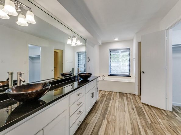 2906  Starboard Drive , Rockwall Texas 75087