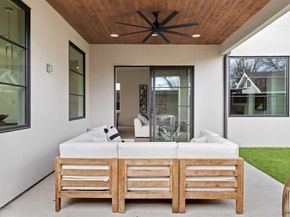 7526  Kenwell Street , Dallas Texas 75209