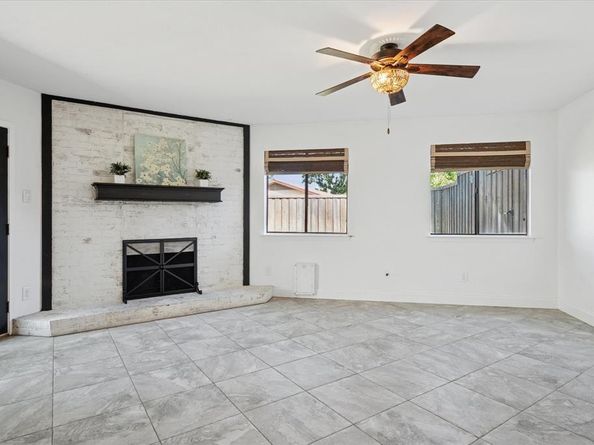 10939  Mccree Road , Dallas Texas 75238