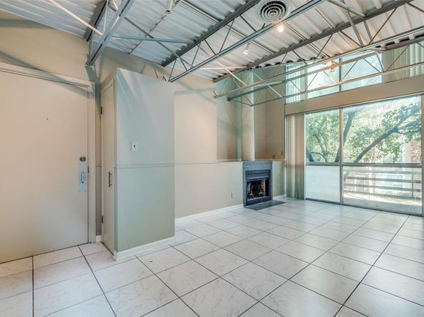 4239  Holland Avenue  E, Dallas Texas 75219