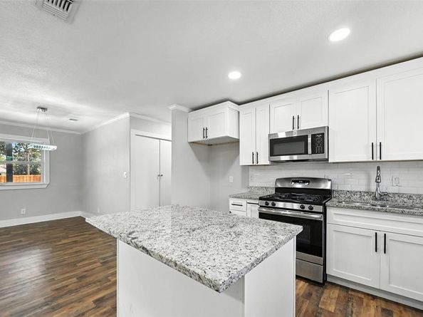 2713  14th Street , Plano Texas 75074