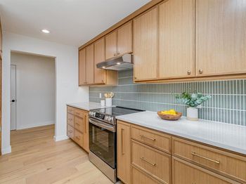 432  Pleasant Valley Lane 