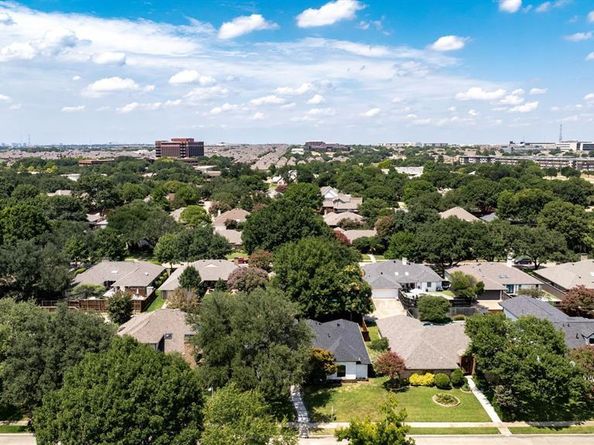 1112  Chesterton Drive , Richardson Texas 75080