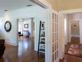 701  Westview Avenue , Fort Worth Texas 76107