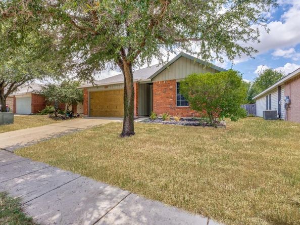 1133  Day Dream Drive , Fort Worth Texas 76052