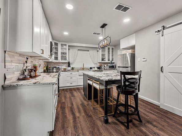 6455  El Toro Court , Fort Worth Texas 76133