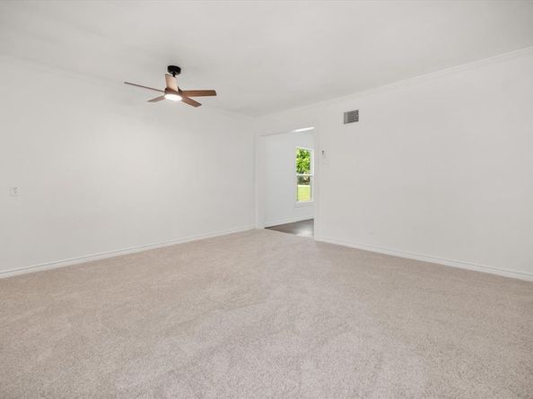 5048  Cedar Hill Road , Fort Worth Texas 76116
