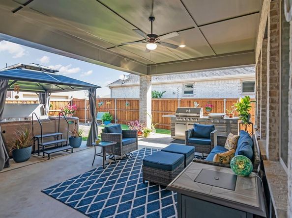 4818  Emerald Grove , Arlington Texas 76005