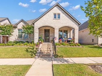4818  Emerald Grove 