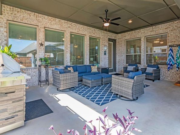 4818  Emerald Grove , Arlington Texas 76005