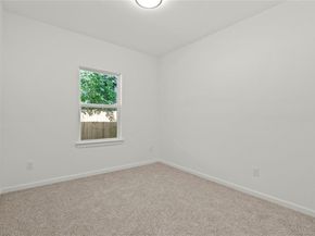 2227  Stoneman Street , Dallas Texas 75215