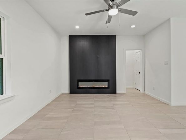 2227  Stoneman Street , Dallas Texas 75215