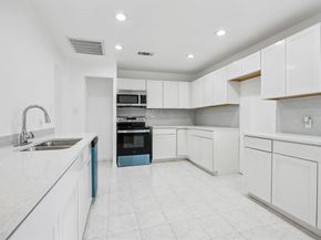 1559 E Ohio Avenue , Dallas Texas 75216