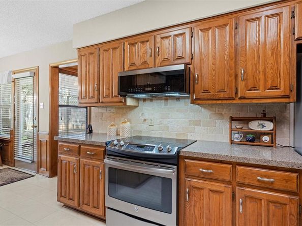 5428  Dana Point Drive , Arlington Texas 76017
