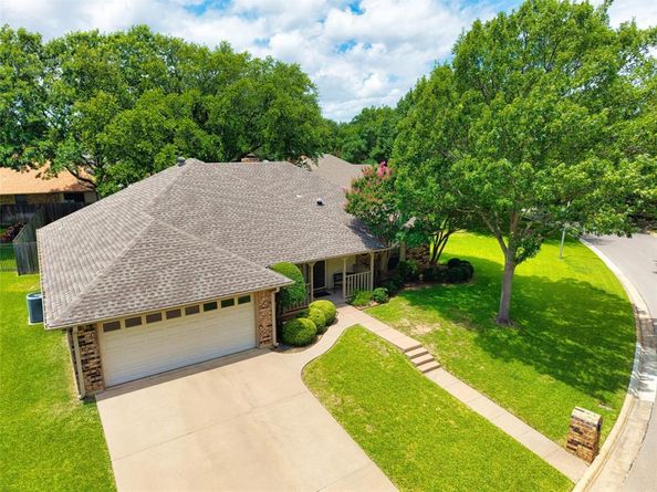 5428  Dana Point Drive , Arlington Texas 76017