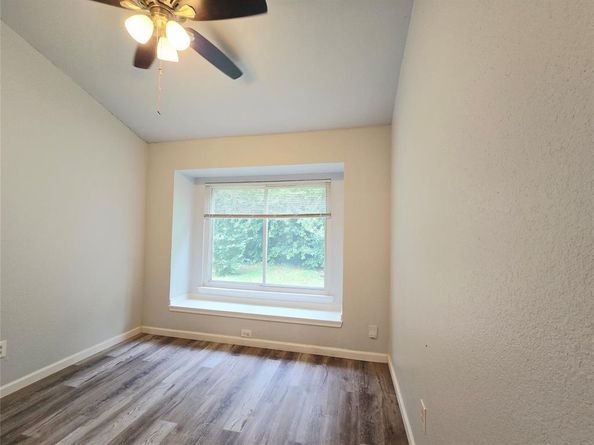 6016  Glenwood Drive , Arlington Texas 76017
