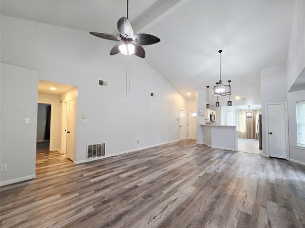 6016  Glenwood Drive , Arlington Texas 76017