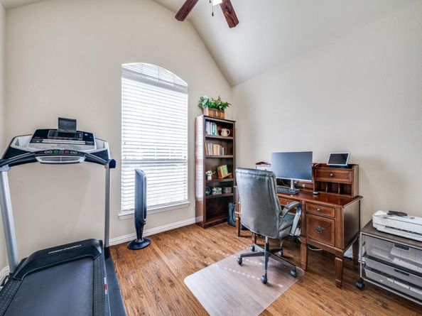 2516  Wales Way , Lewisville Texas 75056