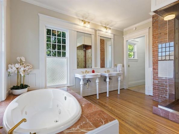 4125  Junius Street , Dallas Texas 75246