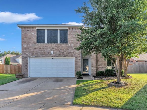 9101  Goldenview Drive , Fort Worth Texas 76244